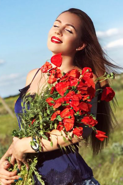 Mystical Enchantment: Tatiana, 37 y.o. from Kyiv, Ukraine — VeronikaLove