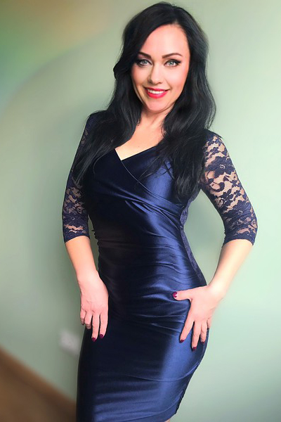 Dazzling Irina, 54 y.o. from Kropyvnytskyi, Ukraine with Black hair — VeronikaLove