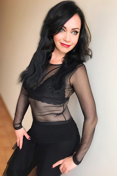 Dazzling Irina, 54 y.o. from Kropyvnytskyi, Ukraine with Black hair — VeronikaLove