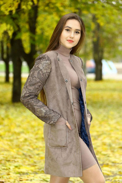 Elegant Enchantment: Kseniya, 24 y.o. from Mykolaiv, Ukraine — VeronikaLove