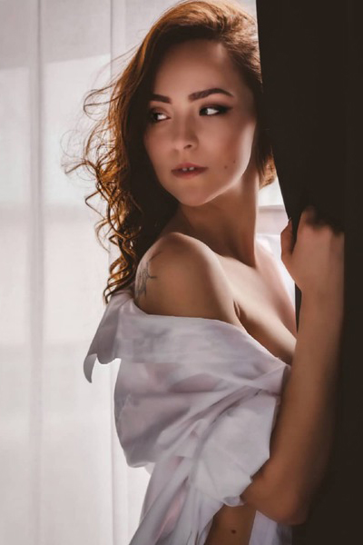 Enchanting Gaze: Alina, 33 y.o. from Kyiv, Ukraine — VeronikaLove