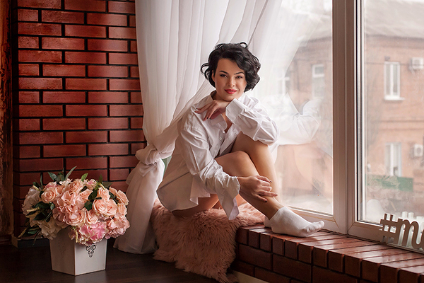 Ethereal Ekaterina, 33 y.o. from Kongsberg, Norway with Black hair — VeronikaLove