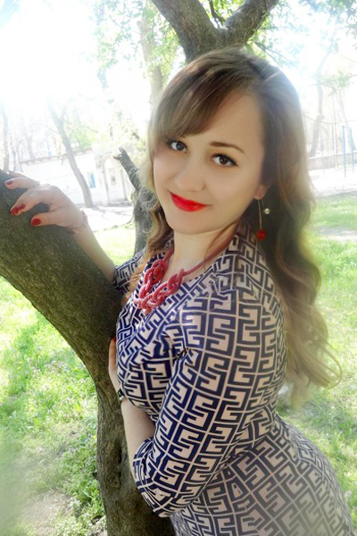 Graceful Zarema, 35 y.o. from Chernihiv, Ukraine with Light-brown hair — VeronikaLove