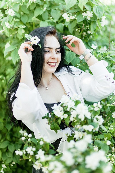 Timeless Elegance: Yuliia, 23 y.o. from Kyiv, Ukraine — VeronikaLove