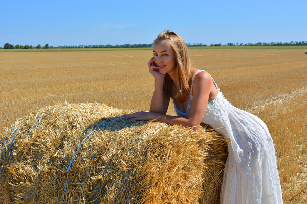 Radiant Yulia, 40 y.o. from Zaporizhzhia, Ukraine with Blonde hair — VeronikaLove