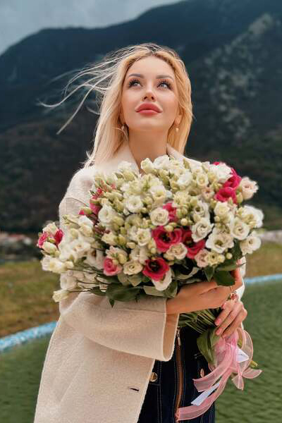 Timeless Grace: Katerina, 32 y.o. from No region, Montenegro — VeronikaLove