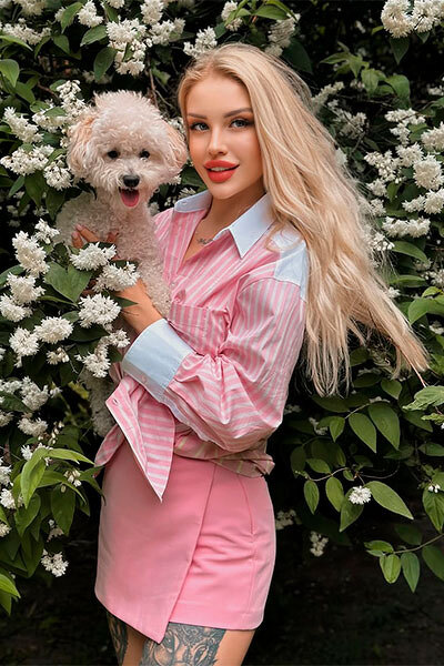 Timeless Grace: Katerina, 32 y.o. from No region, Montenegro — VeronikaLove