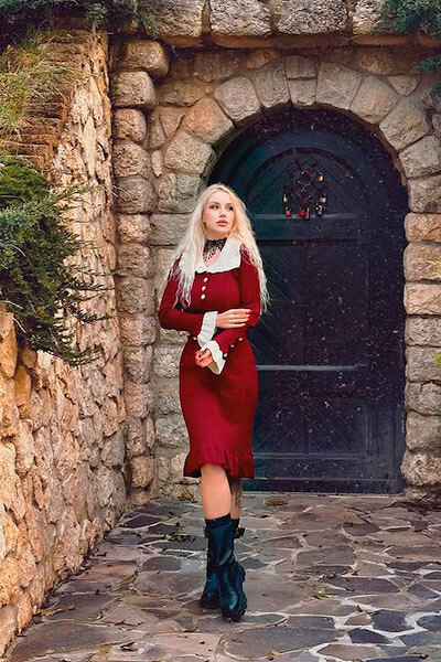 Timeless Grace: Katerina, 33 y.o. from No region, Montenegro — VeronikaLove