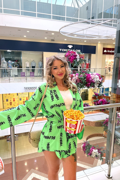 Captivating Elegance: Veronika, 24 y.o. from Mykolaiv, Ukraine — VeronikaLove