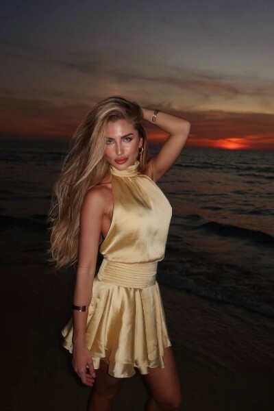 Captivating Elegance: Karina, 25 y.o. from Lviv, Ukraine — VeronikaLove