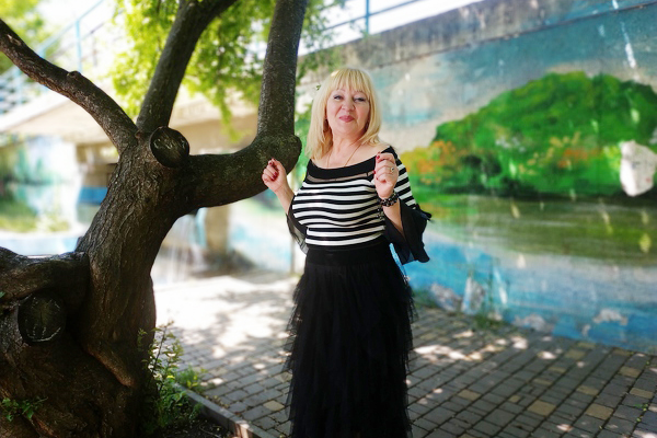 Vibrant Olga, 61 y.o. from Odesa, Ukraine with Blonde hair — VeronikaLove