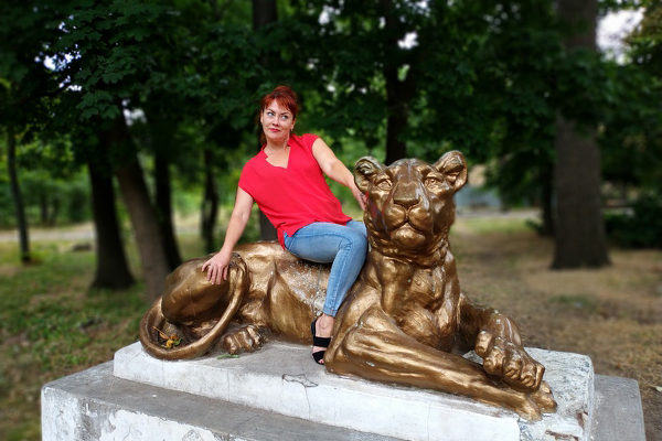 Captivating Elegance: Inna, 55 y.o. from Odesa, Ukraine — VeronikaLove