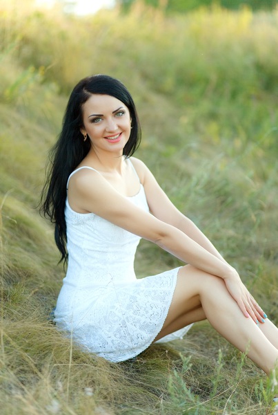 Graceful Presence: Anna, 40 y.o. from Kyiv, Ukraine — VeronikaLove