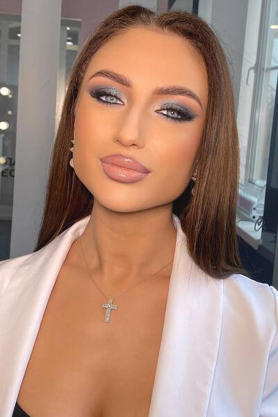 Ethereal Elegance: Alina, 24 y.o. from Kyiv, Ukraine — VeronikaLove