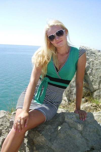 Enthralling Mystery: Alena, 34 y.o. from Zaporizhzhia region, Ukraine — VeronikaLove