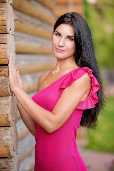 Enigmatic Charm: Ekaterina, 39 y.o. from Bergen, Norway — VeronikaLove