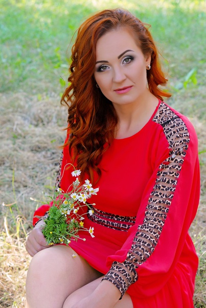 Radiant Anna, 42 y.o. from Kyiv, Ukraine with Red hair — VeronikaLove