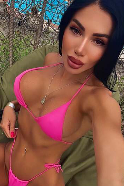 Ethereal Charm: Ksenia, 34 y.o. from Kyiv, Ukraine — VeronikaLove