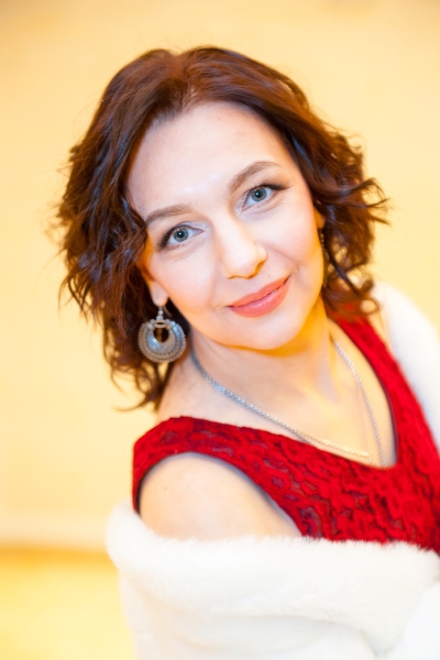 Vivacious Anna, 51 y.o. from Odesa, Ukraine with Light-brown hair — VeronikaLove