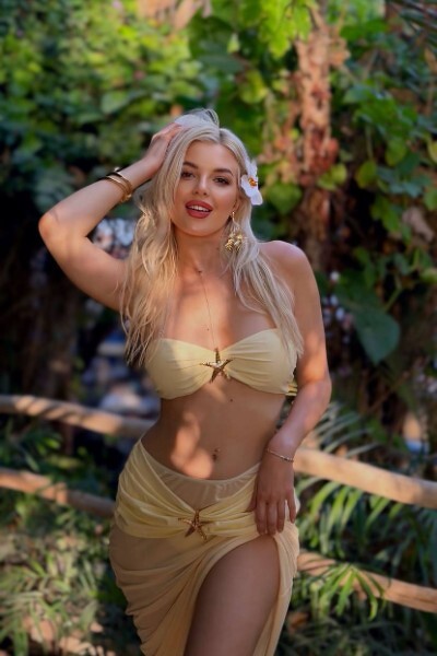 Angelic Grace: Victoriya, 35 y.o. from Brovary, Ukraine — VeronikaLove