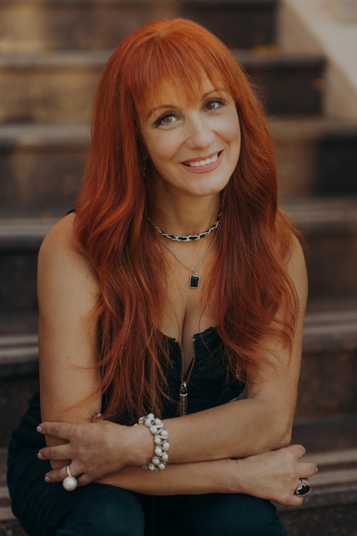 Mystical Presence: Nataliya, 59 y.o. from Kharkiv, Ukraine — VeronikaLove