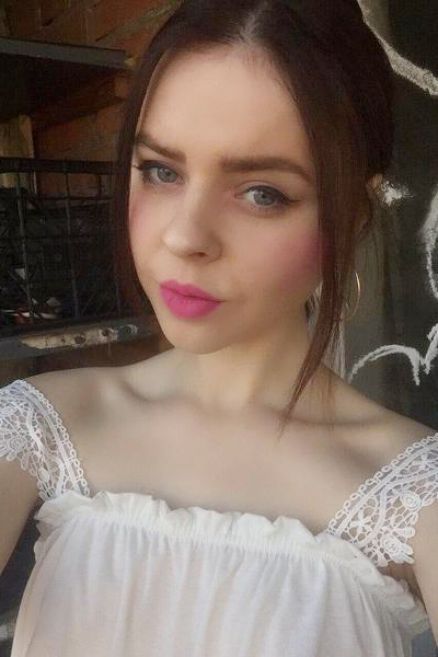 Enchanting Gaze: Nadejda, 26 y.o. from Zhytomyr, Ukraine — VeronikaLove