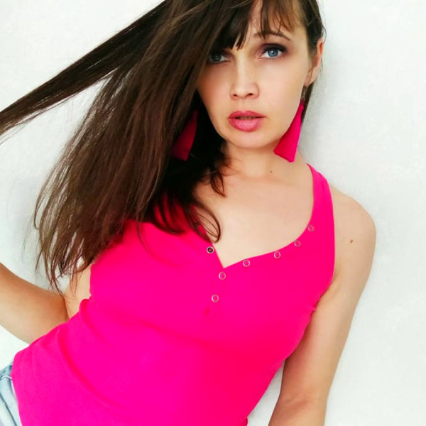 Enchanting Tatiana, 40 y.o. from Kharkiv, Ukraine with Brown hair — VeronikaLove