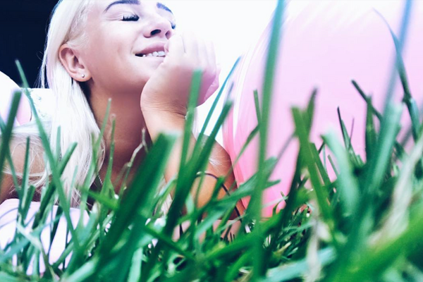 Mystical Allure: Julia, 32 y.o. from Kharkiv, Ukraine — VeronikaLove