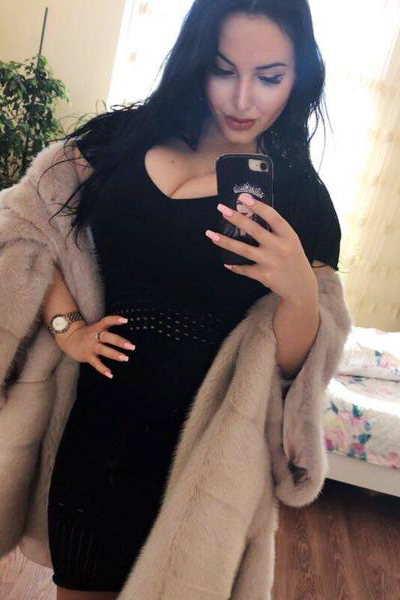 Graceful Victoriya, 31 y.o. from Kyiv, Ukraine with Black hair — VeronikaLove