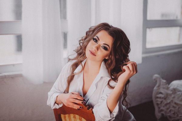 Mystical Presence: Karolina, 23 y.o. from Kherson, Ukraine — VeronikaLove