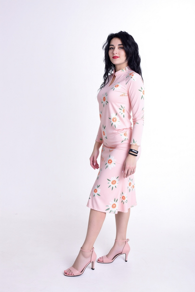 Ethereal Elegance: Olga, 31 y.o. from Kharkiv region, Ukraine — VeronikaLove