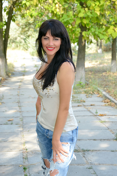 Radiant Beauty: Elena, 43 y.o. from Kherson, Ukraine — VeronikaLove