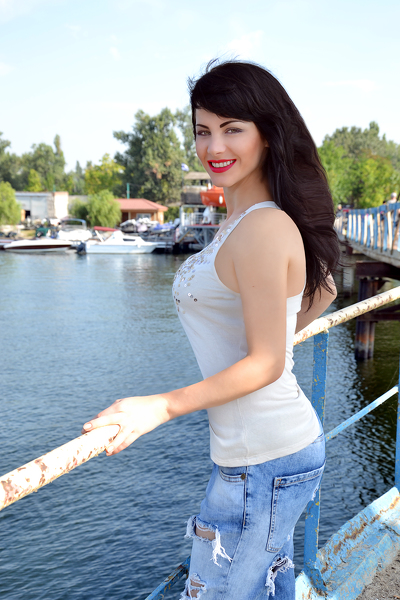 Radiant Beauty: Elena, 43 y.o. from Kherson, Ukraine — VeronikaLove