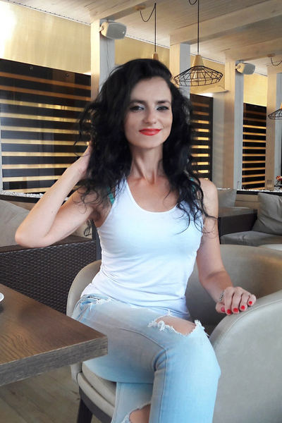 Dazzling Aura: Liliya, 52 y.o. from Mykolaiv, Ukraine — VeronikaLove