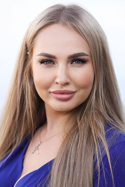 Glamorous Presence: Yulia, 39 y.o. from Kyiv, Ukraine — VeronikaLove