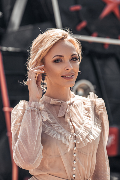 Radiant Allure: Elena, 38 y.o. from Kyiv, Ukraine — VeronikaLove