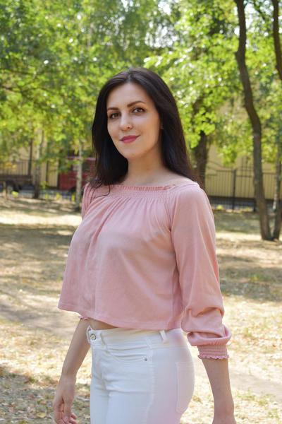 Enchanting Gaze: Yulia, 43 y.o. from Pavlohrad, Ukraine — VeronikaLove