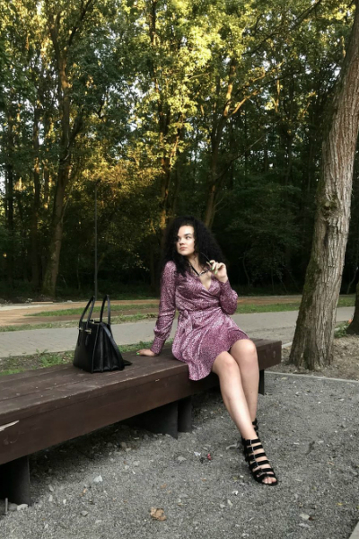 Graceful Hrystyna, 23 y.o. from Lviv, Ukraine with Black hair — VeronikaLove