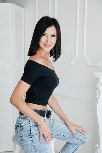 Mystical Enchantment: Anna, 42 y.o. from Kyiv, Ukraine — VeronikaLove