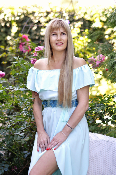 Radiant Tatiana, 57 y.o. from Kharkiv, Ukraine with Blonde hair — VeronikaLove