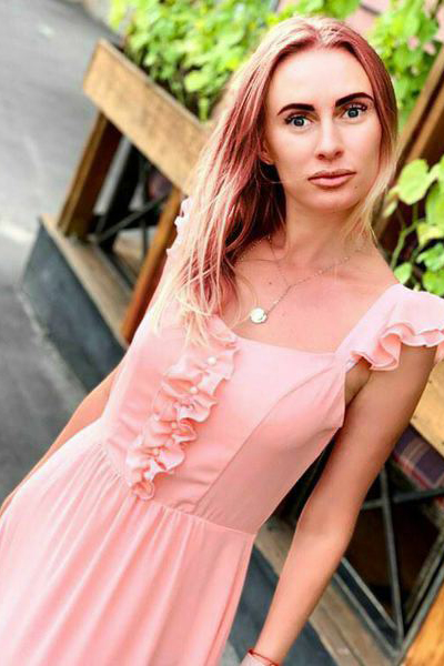 Mystical Enchantment: Irina, 38 y.o. from Kharkiv, Ukraine — VeronikaLove