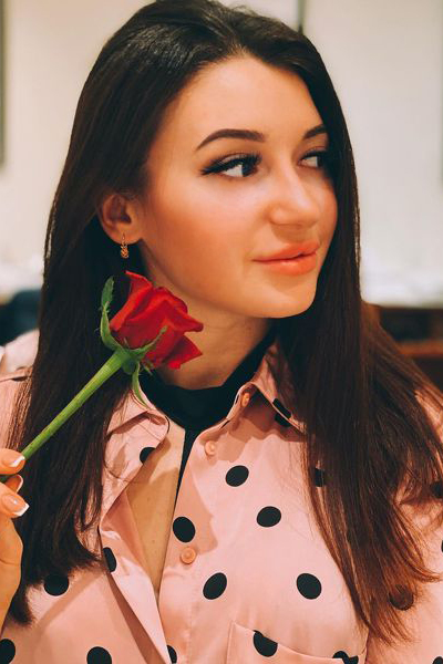 Radiant Allure: Marina, 26 y.o. from Odesa, Ukraine — VeronikaLove