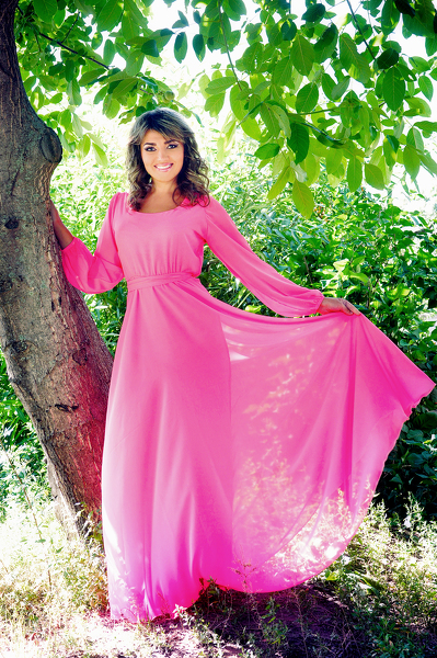 Captivating Victoriya, 42 y.o. from Kharkiv, Ukraine with Brown hair — VeronikaLove
