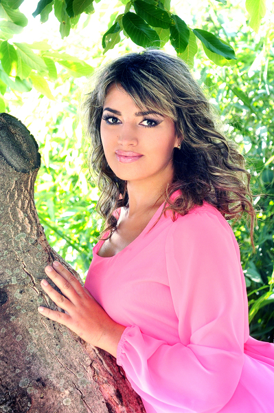 Captivating Victoriya, 42 y.o. from Kharkiv, Ukraine with Brown hair — VeronikaLove