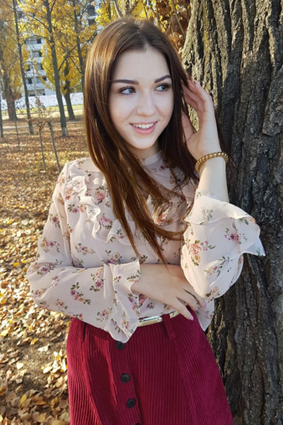 Radiant Elizaveta, 23 y.o. from Cherkasy, Ukraine with Dark-brown hair — VeronikaLove