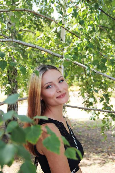 Elegant Enchantment: Anastasiya, 26 y.o. from Kherson, Ukraine — VeronikaLove