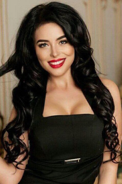 Charming Alyona, 30 y.o. from Kyiv, Ukraine with Dark-brown hair — VeronikaLove