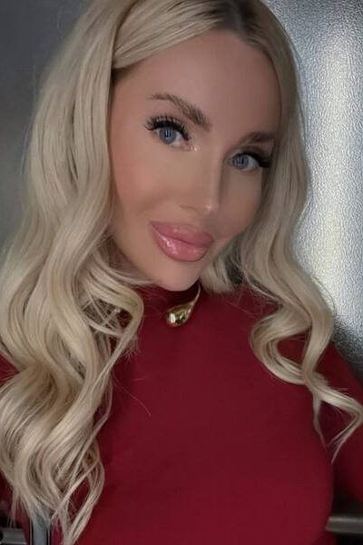 Enthralling Mystery: Nataliya, 40 y.o. from Dnipro, Ukraine — VeronikaLove