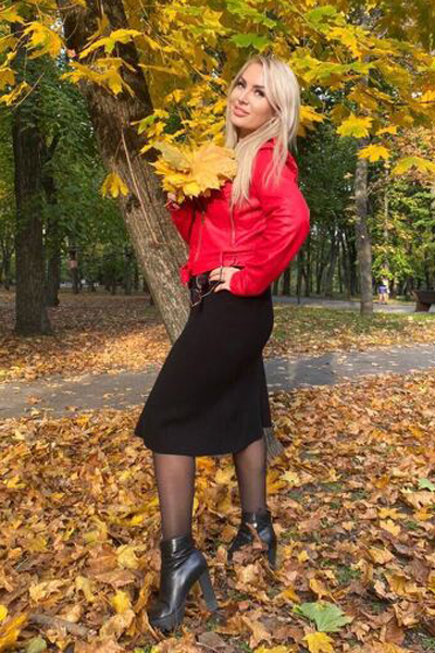 Enthralling Mystery: Nataliya, 39 y.o. from Dnipro, Ukraine — VeronikaLove