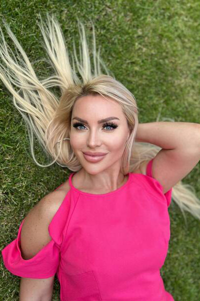 Enthralling Mystery: Nataliya, 39 y.o. from Dnipro, Ukraine — VeronikaLove